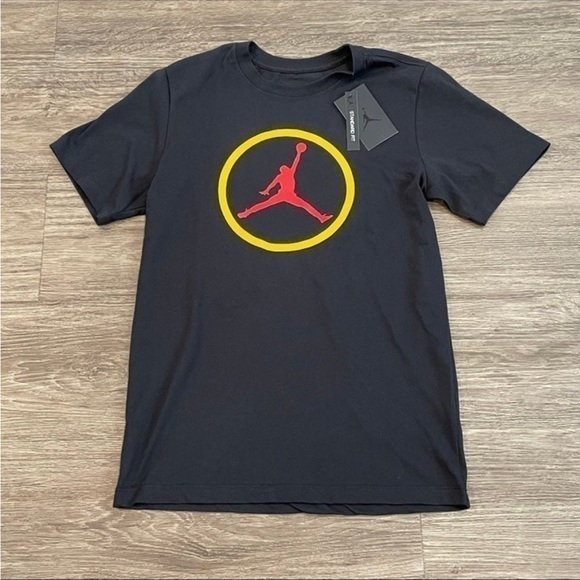 Jordan Other - Jordan shirt sz SM